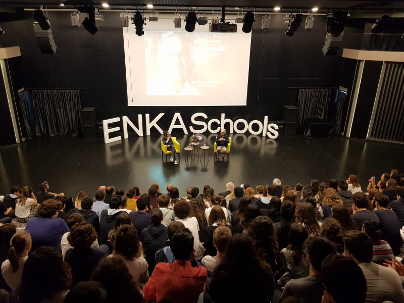 Öğrencilerimiz 4 Mayıs Cuma günü Müzisyen-Yazar-Yönetmen Zülfü Livaneli ile buluştu.