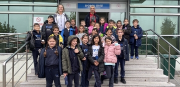 3.Sınıflar Serdivan Spor Salonu Gezisi