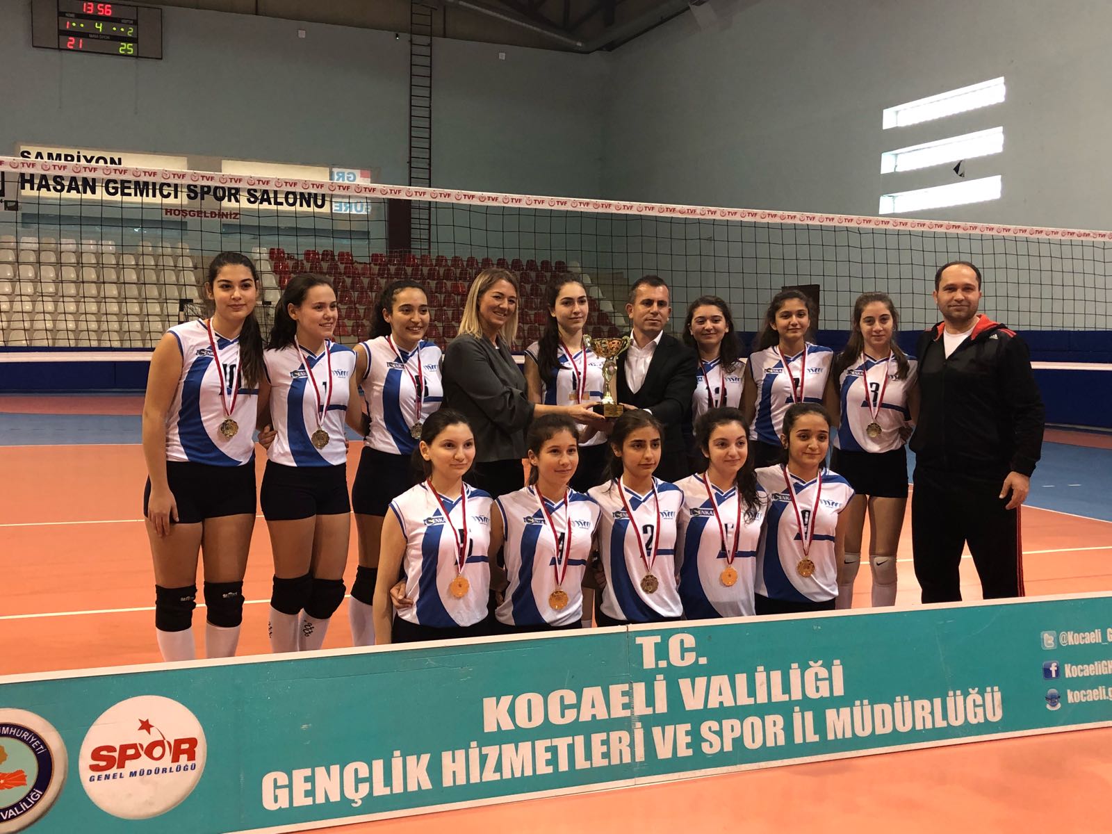 Kız Voleybol Takımımız İl Şampiyonu