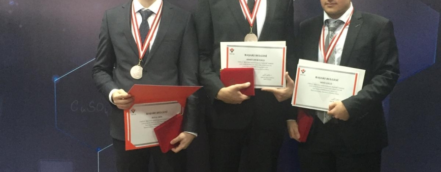 Bilim Olimpiyatlarında Bir Büyük Başarı Daha Bilim Olimpiyatlarında Bir Büyük Başarı Daha