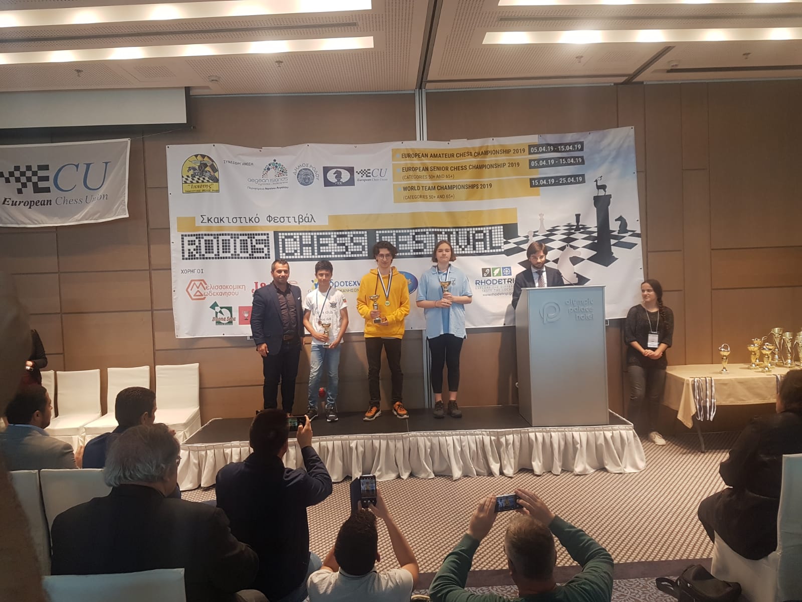 Satrançta Birinciliklere Devam