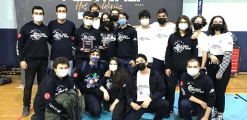 FRC ROBOT YARIŞMASI PENDİK OFF SEASON’DA JÜRİ ÖZEL ÖDÜLÜ
