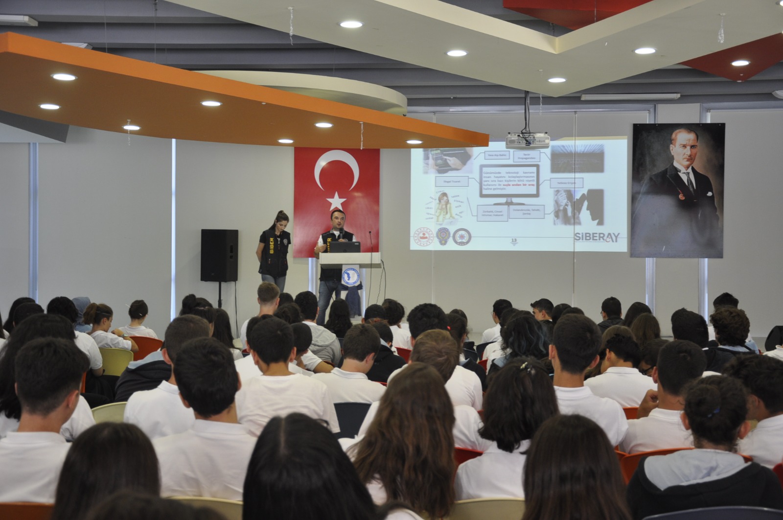 Cyber ​​Awareness and Safe Internet Seminar