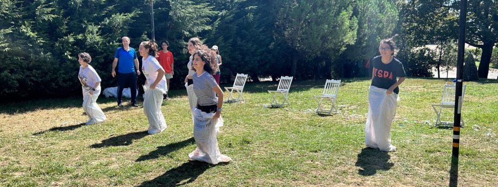 Welcome To Our School Picnic