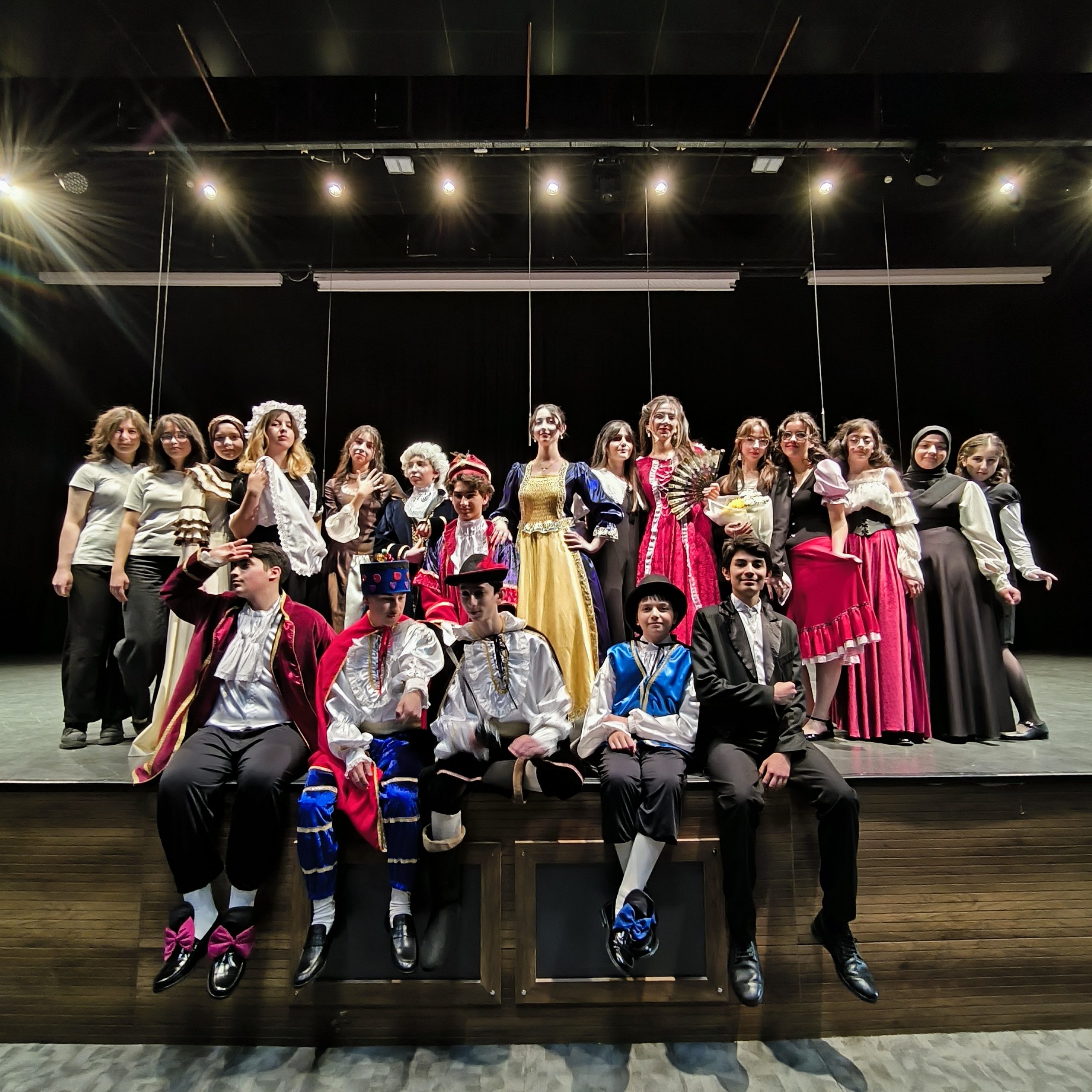 17. Tiyatro Festivali’nden Ödülle Döndük!