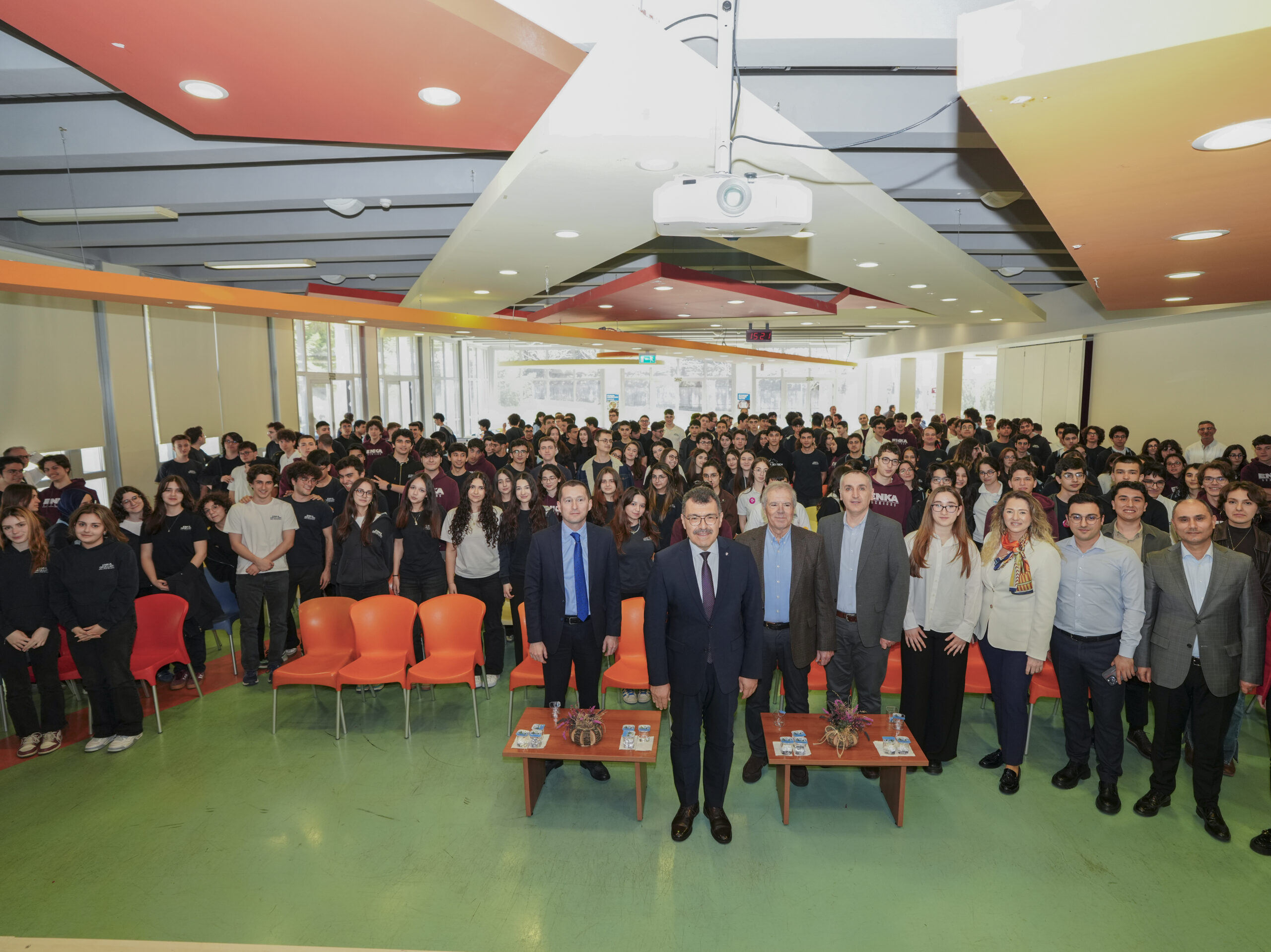Prof. Dr. Hasan Mandal ile Bilim ve Teknoloji Vizyonu ENKA’da Konuşuldu